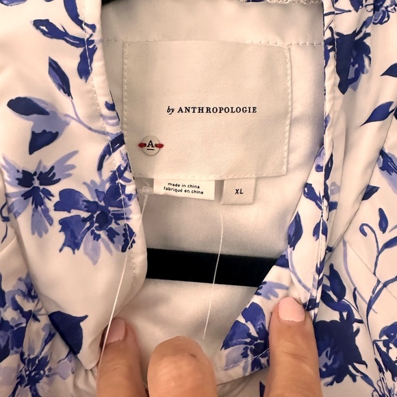 NWT Anthropologie Cropped Floral Print Bomber Jacket Color: BLUE MOTIF BLUE MOTI - Picture 7 of 10